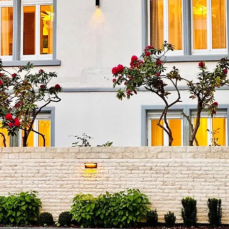 Gloria - بادنويلر